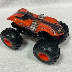 Hot wheels Mattel monster truck twin mill 8”